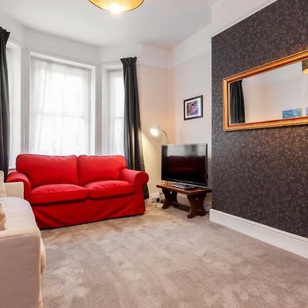 Gorgeous Town Centre Apt With Courtyard Garden Bournemouth Exterior foto